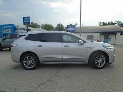 2022 Buick Enclave, $28530. Photo 5