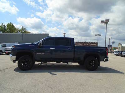 2022 Chevrolet 2500 Crew Cab, $49030. Photo 4