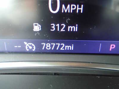 2020 Chevrolet Traverse, $21030. Photo 6