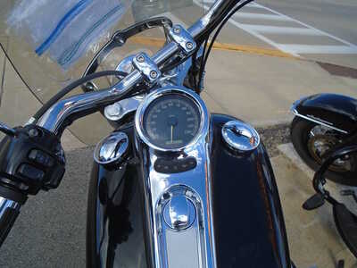 2005 Harley-davidson FXS Blackline, $4495. Photo 3