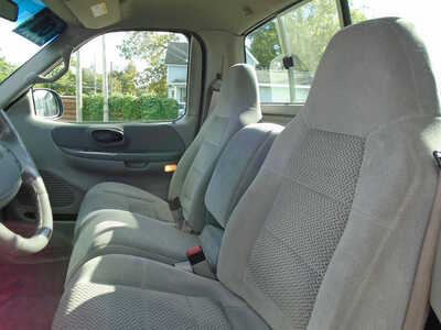2002 Ford F150 Reg Cab, $6030. Photo 11