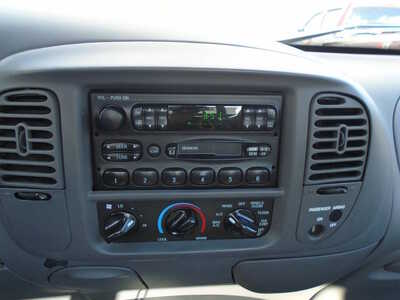 2002 Ford F150 Reg Cab, $6030. Photo 9