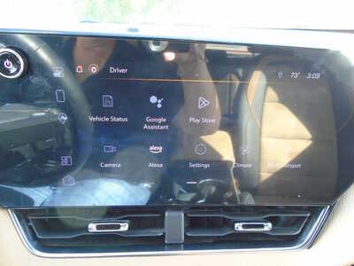 2025 Chevrolet Equinox, $34030. Photo 11