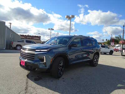 2026 Chevrolet Traverse, $0. Photo 3