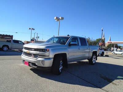 2017 Chevrolet 1500 Crew Cab, $31030. Photo 3