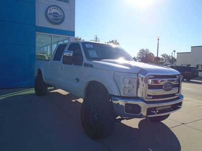 2012 Ford F250 Crew Cab, $17530. Photo 2