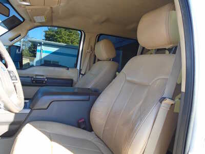 2012 Ford F250 Crew Cab, $17530. Photo 3