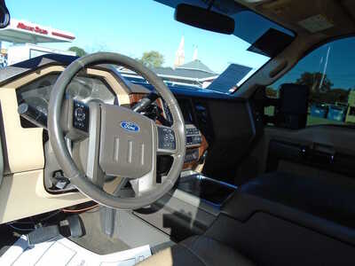 2012 Ford F250 Crew Cab, $17530. Photo 4