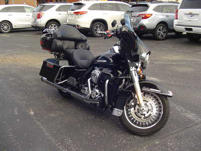 2012 Harley Davidson Electra Glide, $12900. Photo 1