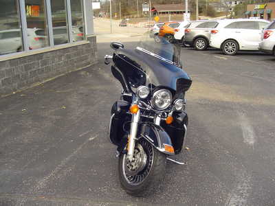 2012 Harley Davidson Electra Glide, $12900. Photo 2