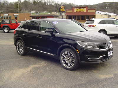 2018 Lincoln MKX, $35975. Photo 5