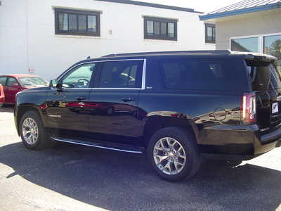2018 GMC Yukon XL, $31300. Photo 2