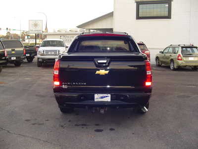 2012 Chevrolet Avalanche, $18850. Photo 5