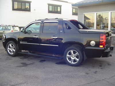 2012 Chevrolet Avalanche, $18850. Photo 6