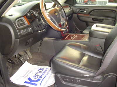 2012 Chevrolet Avalanche, $18850. Photo 7