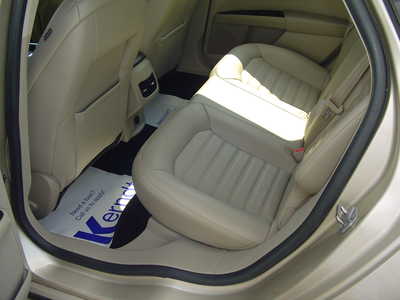 2017 Ford Fusion, $12650. Photo 8