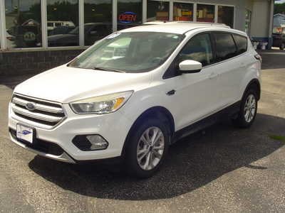 2017 Ford Escape, $10650. Photo 2