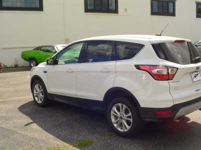 2017 Ford Escape, $10650. Photo 3