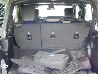 2021 Jeep Wrangler Unlimited, $32275. Photo 10