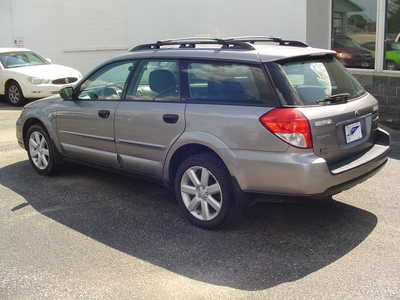 2008 Subaru Legacy, $4250. Photo 3