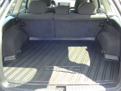 2008 Subaru Legacy, $4250. Photo 9