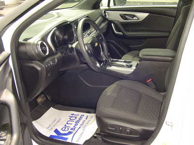 2022 Chevrolet Blazer, $28400. Photo 7