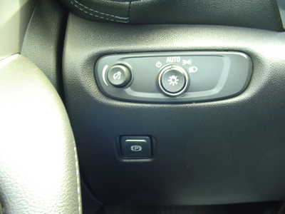 2022 Chevrolet Blazer, $28400. Photo 11