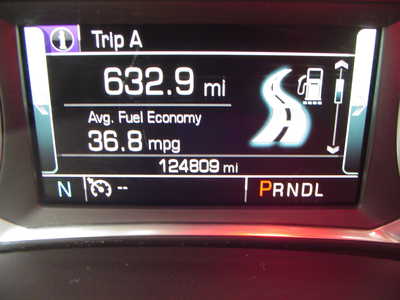 2017 Chevrolet Malibu, $12925. Photo 9
