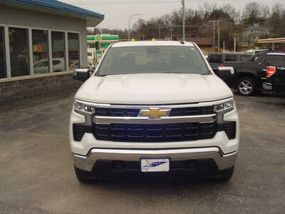 2025 Chevrolet 1500 Crew Cab, $42900. Photo 2