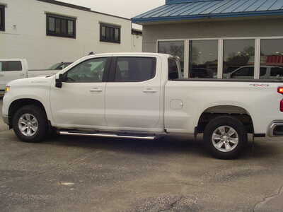 2025 Chevrolet 1500 Crew Cab, $42900. Photo 4