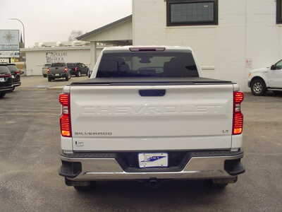 2025 Chevrolet 1500 Crew Cab, $42900. Photo 5
