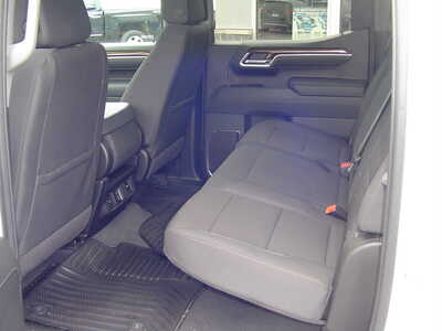 2025 Chevrolet 1500 Crew Cab, $42900. Photo 9