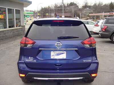 2019 Nissan Rogue, $9950. Photo 6