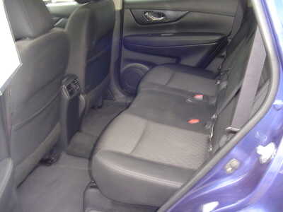 2019 Nissan Rogue, $9950. Photo 9