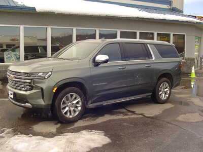 2023 Chevrolet Suburban, $47900. Photo 1