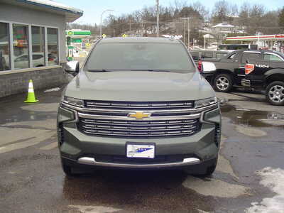 2023 Chevrolet Suburban, $47900. Photo 6