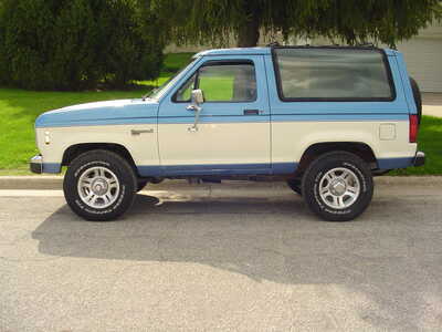 1988 Ford Bronco II, $12000. Photo 3