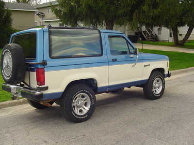 1988 Ford Bronco II, $12000. Photo 5