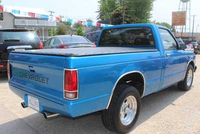 1990 Chevrolet S-10 Reg Cab, $21995. Photo 3