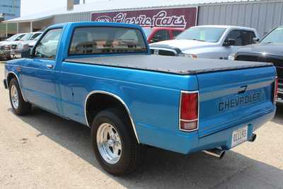 1990 Chevrolet S-10 Reg Cab, $21995. Photo 4