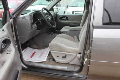 2006 Chevrolet TrailBlazer EXT, $4295. Photo 5