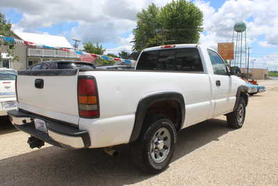 2006 GMC 1500 Reg Cab, $6495. Photo 3