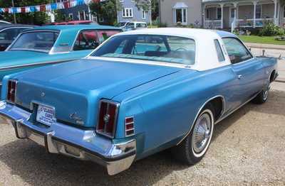 1976 Chrysler Cordoba, $3995. Photo 3