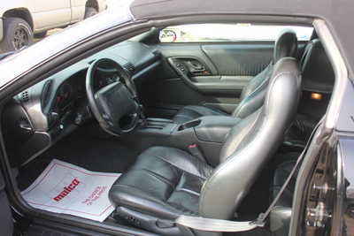 1995 Chevrolet Camaro, $12995. Photo 5