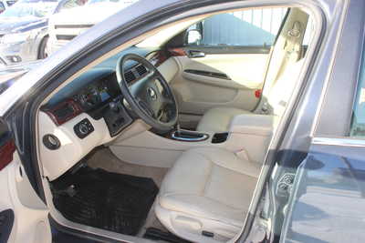 2009 Chevrolet Impala, $5995. Photo 5