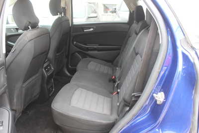 2015 Ford Edge, $9995. Photo 6