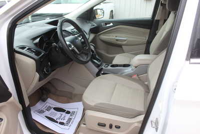 2014 Ford Escape, $6995. Photo 5