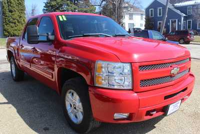 2011 Chevrolet 1500 Crew Cab, $11995. Photo 1