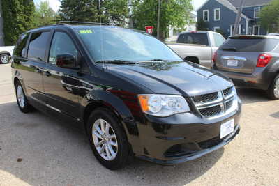 2015 Dodge Caravan, $7495. Photo 2