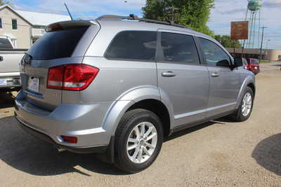 2016 Dodge Journey, $8995. Photo 3